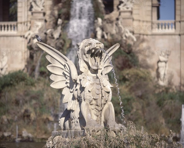 DETALLE DE LA ESCULTURA DE UN DRAGON EN LA CASCADA MONUMENTAL EN LA QUE TRABAJO GAUDI
BARCELONA, PARQUE DE LA CIUDADELA
BARCELONA