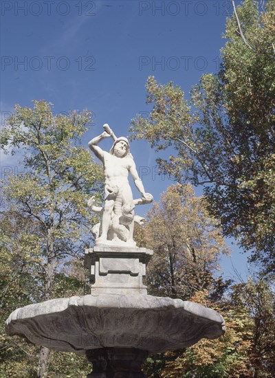 ALGARDI ALESSANDRO 1602/54
DETALLE DE LA FUENTE DE HERCULES Y LA HIDRA EN EL JARDIN DE LAS ESTATUAS- S XVII
ARANJUEZ, JARDINES REALES
MADRID