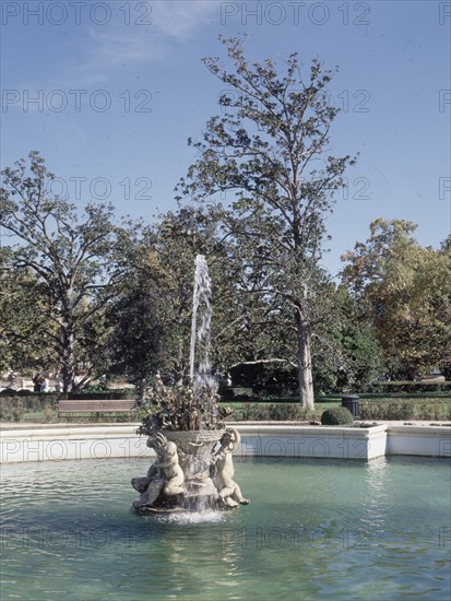 FUENTE EN LOS JARDINES DE PALACIO
ARANJUEZ, JARDINES REALES
MADRID
This image is not downloadable. Contact us for the high res.