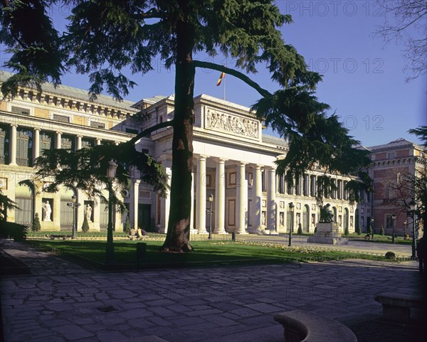 Main facade, or Velazquez facade of the Prado