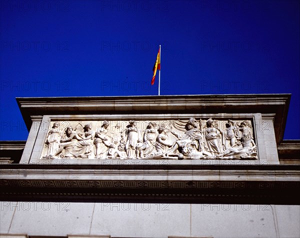 Barba, Frieze of the Velázquez door