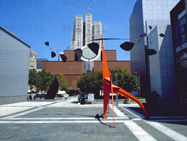 CALDER ALEXANDER 1898/1976
SOUTHERN CROSS - 1963  - ESCULTURA EXPUESTA FRENTE AL MUSEO DE ARTE MODERNO
SAN FRANCISCO-CALIFORNIA, YERBA BUENA GARDENS
EEUU

This image is not downloadable. Contact us for the high res.