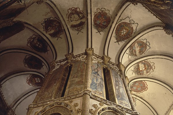 INTERIOR DE LA IGLESIA - S XII MODIFICADA EN EL S XVI - ROTONDA DE LOS TEMPLARIOS - CORO ACTUAL
TOMAR, CONVENTO DEL SANTO CRISTO
PORTUGAL