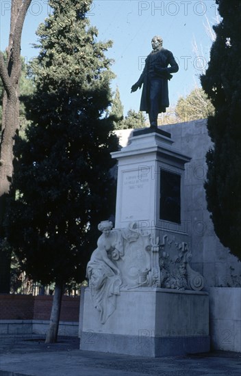 NAVARRO SANTAFE ANTONIO 1906/83
MONUMENTO A BRAVO MURILLO SITUADO EN EL CANAL DE ISABEL II
MADRID, EXTERIOR
MADRID
This image is not downloadable. Contact us for the high res.