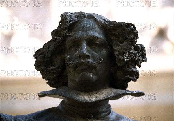 Marinas, Sculpture of Velázquez