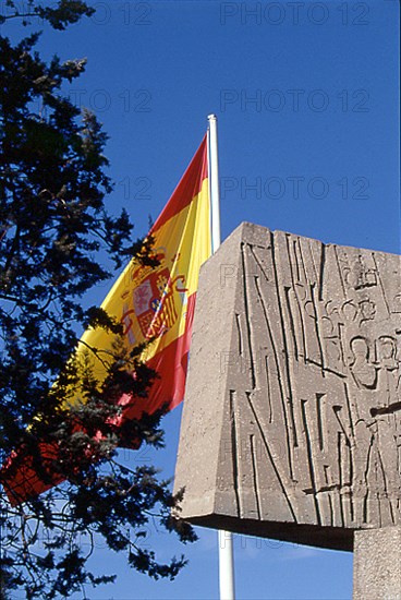 VAQUERO PALACIOS/VAQUERO TURCIOS
MONUMENTO AL DESCUBRIMIENTO DE AMERICA EN LOS JARDINES DEL DESCUBRIMIENTO-PLAZA DE COLON-1977
MADRID, EXTERIOR
MADRID