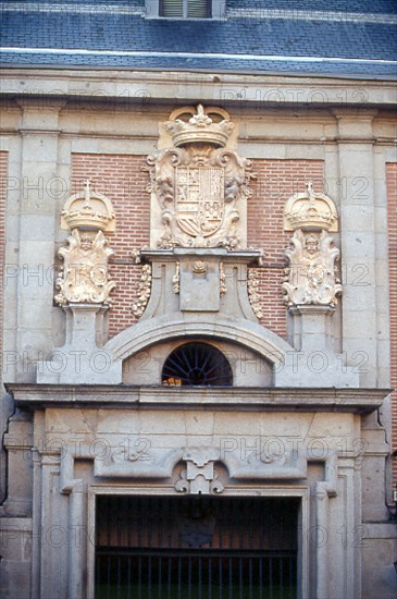 GOMEZ DE MORA JUAN 1586-1646
PORTADA DE LA CASA DE LA VILLA - EDIFICIO TERMINADO POR TEODORO ARDEMANS - S XVII/XVIII
MADRID, AYUNTAMIENTO
MADRID