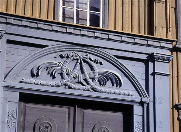 DECORACION DE UNA DE LAS PORTADAS DE LA RESIDENCIA REAL - 1778
TRONDHEIM, PALACIO REAL
NORUEGA