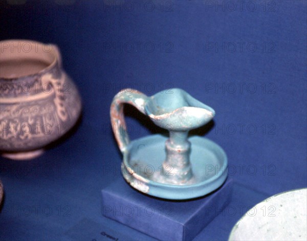 CANDIL
DENIA, MUSEO ARQUEOLOGICO
ALICANTE
This image is not downloadable. Contact us for the high res.