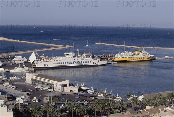 FERRY ATRACADO EN EL PUERTO
DENIA, EXTERIOR
ALICANTE

This image is not downloadable. Contact us for the high res.