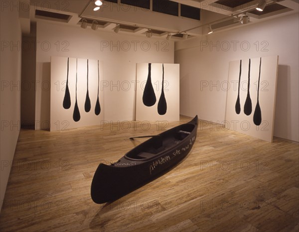 GOMEZ SUSY 1964/
LAGRIMAS I, II Y III Y ATARDECER SOBRE MESAS AL REVES - 2001
MADRID, GALERIA SOLEDAD LORENZO
MADRID