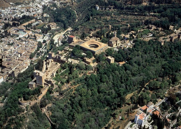 Vue aérienne de l'Alhambra de Grenade