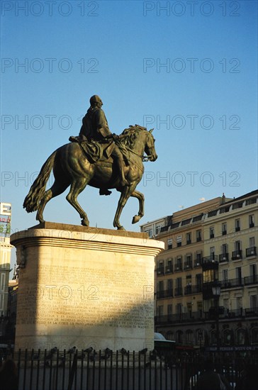 MENA JUAN PASCUAL DE 1707/1784
N- ESTATUA ECUESTRE DE CARLOS III - S XVIII - INSTALADA EN LA PUERTA DEL SOL EN 1995
MADRID, PUERTA DEL SOL
MADRID
This image is not downloadable. Contact us for the high res.