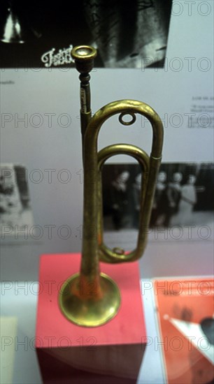 TROMPETA DE LOUIS ARMSTRONG
NUEVA ORLEANS-LUISIANA, MUSEO DEL ESTADO LUISIANA
EEUU

This image is not downloadable. Contact us for the high res.