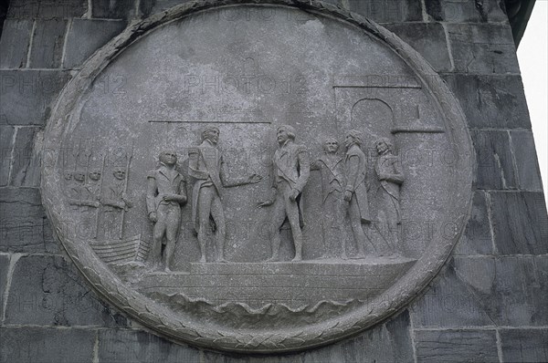 TONDO-RELIEVE CONMEMORATIVO
MONTREAL, EXTERIOR
CANADA