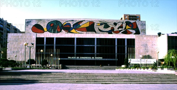 MURAL CERAMICO REALIZADO EN 1980
MADRID, PALACIO DE CONGRESOS
MADRID

This image is not downloadable. Contact us for the high res.