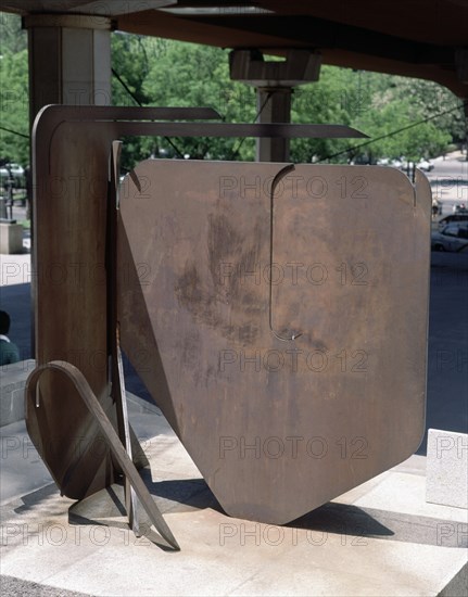 PALAZUELO PABLO 1916-
PROYECTO PARA UN MONUMENTO IV B - 1978 - ACERO - 210x188x215
MADRID, MUSEO AL AIRE LIBRE DE LA CASTELLANA
MADRID