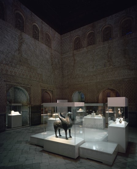 EXPOSICION NAZARI EN EL SALON DE EMBAJADORES
GRANADA, ALHAMBRA-PALACIO DE COMARES
GRANADA
