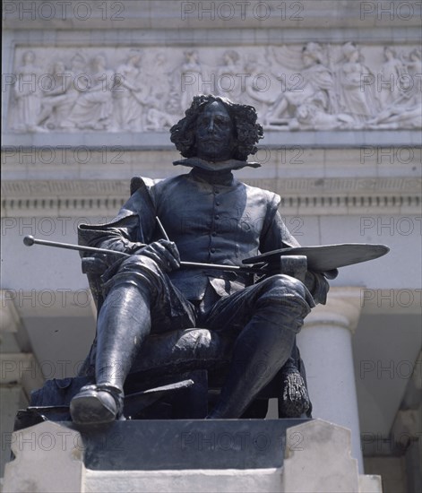 Marinas, Sculpture of Velázquez