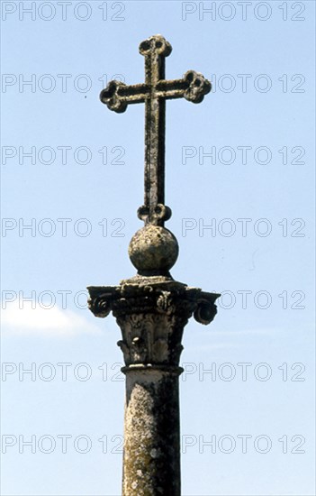 REMATE DEL CRUCEIRO DE GRANITO EN LA PLAZA DE LA CATEDRAL
VISEU, EXTERIOR
PORTUGAL

This image is not downloadable. Contact us for the high res.