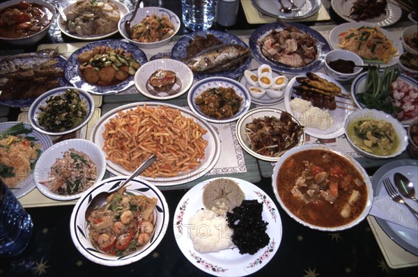 Buddhist Temple, Wimbledon, Dinner table