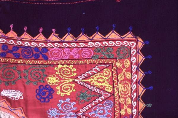 Palestinian costume, Detail of Gaza dress