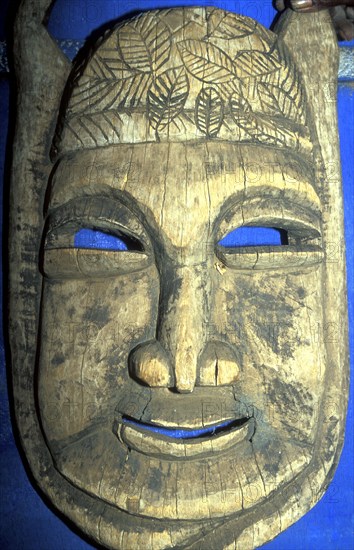 West African primal mask used in tribal ceremonies