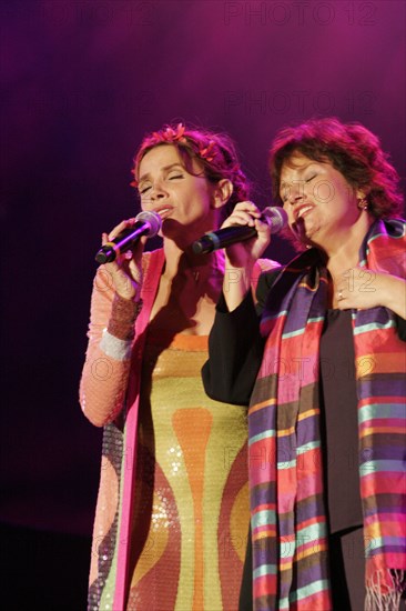 Victoria Abril and Maurane, 2006