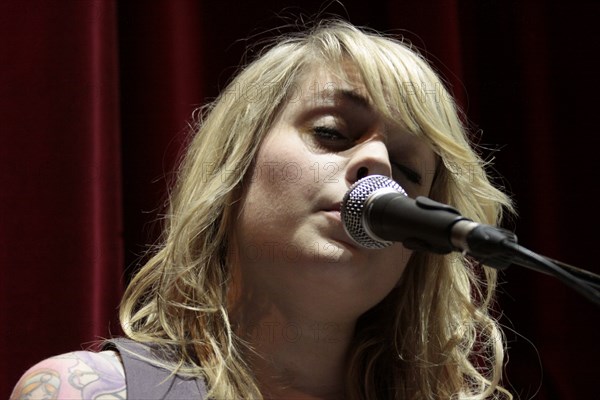 Coeur de Pirate, 2009