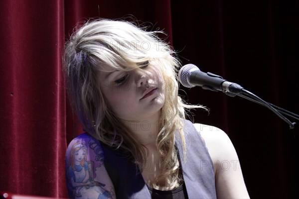 Coeur de Pirate, 2009