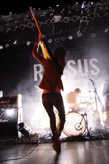 Rhesus, 2009