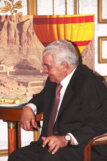 Docteur Zahi Hawass, 2009