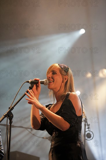 Barbara Carlotti et Julien Doré, 2009