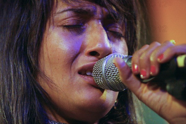 Hindi Zahra, 2007