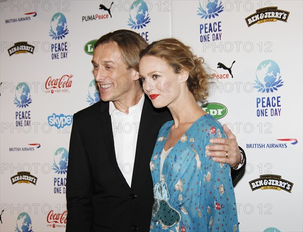 Jeremy Gilley et Vanessa Paradis, 2010