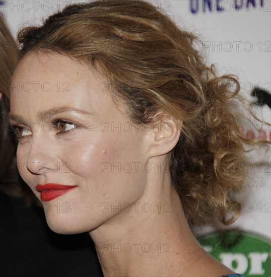 Vanessa Paradis, 2010