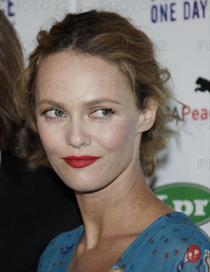 Vanessa Paradis, 2010