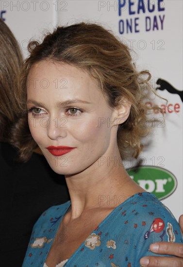 Vanessa Paradis, 2010