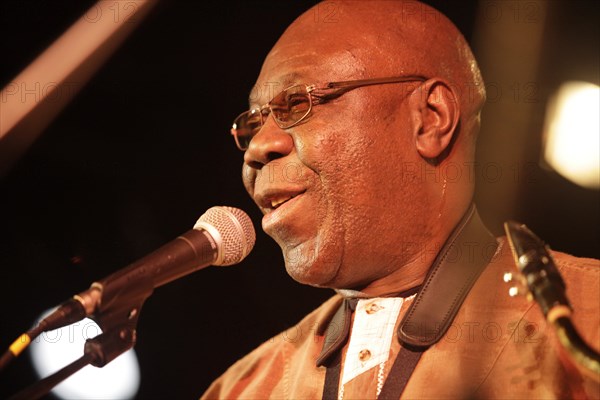 Manu Dibango, 2011