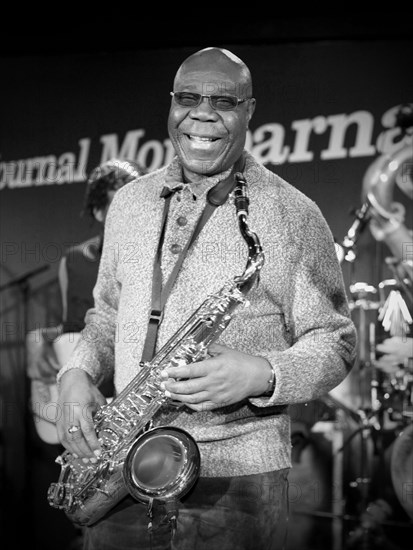 Manu Dibango en répétition, 2011