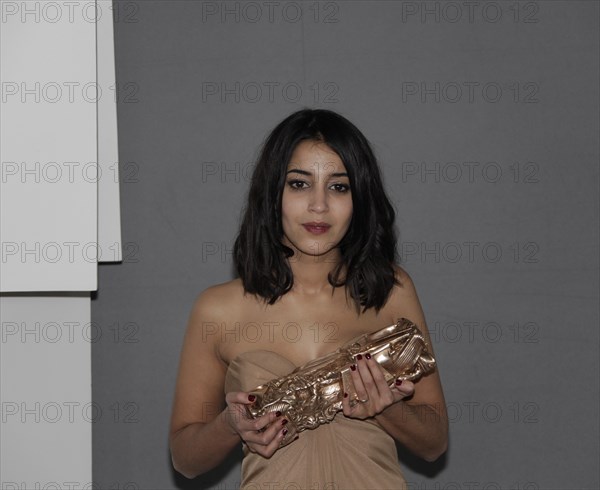 Leïla Bekhti, 2011