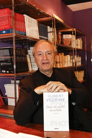 Hubert Védrine, 2013