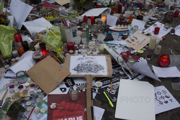 Hommage au lendemain de l'attentat de Charlie Hebdo, 2015