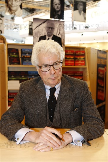 Ken Follett, 2015