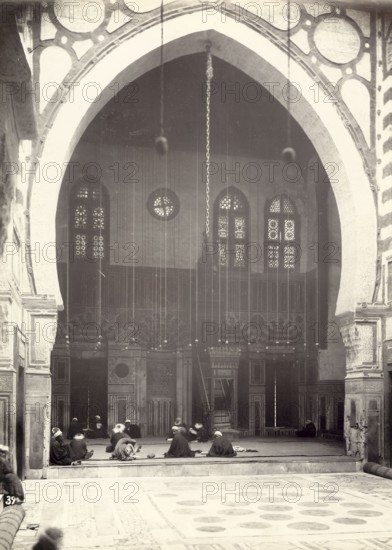 Cairo mosque (Egypt)