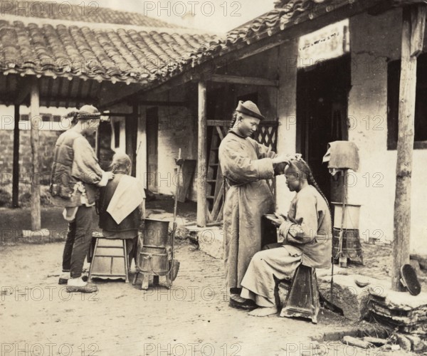 China, mobile hairdressers in the countryside