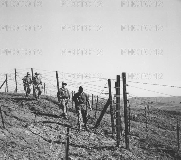 Defence military operations at the Algerian-Tunisian border (1958)