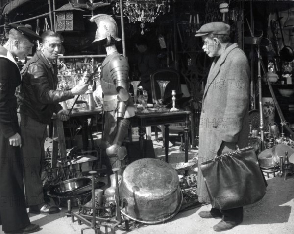 A la foire à la ferraille, 1955