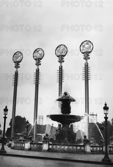 The Concorde square during the Universal Exhibition in Paris, 1937