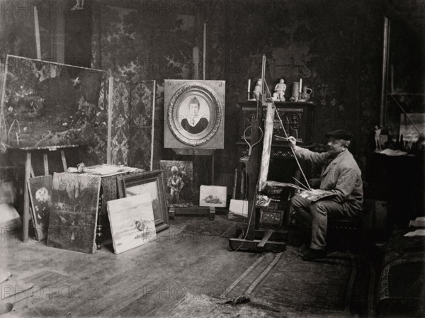 Georges de Dramard dans son atelier